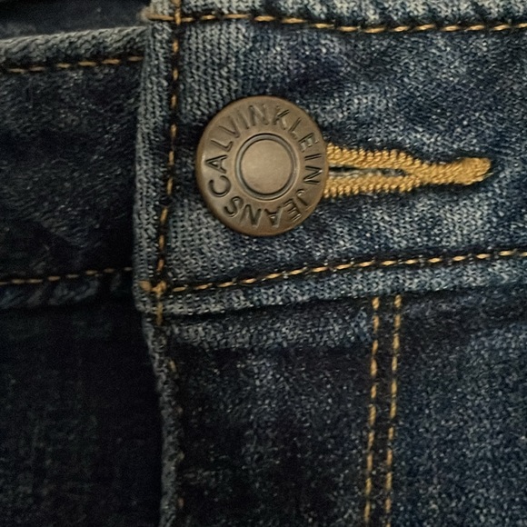 Womens size 4 Calvin Klein Blue Jeans - Picture 4 of 13